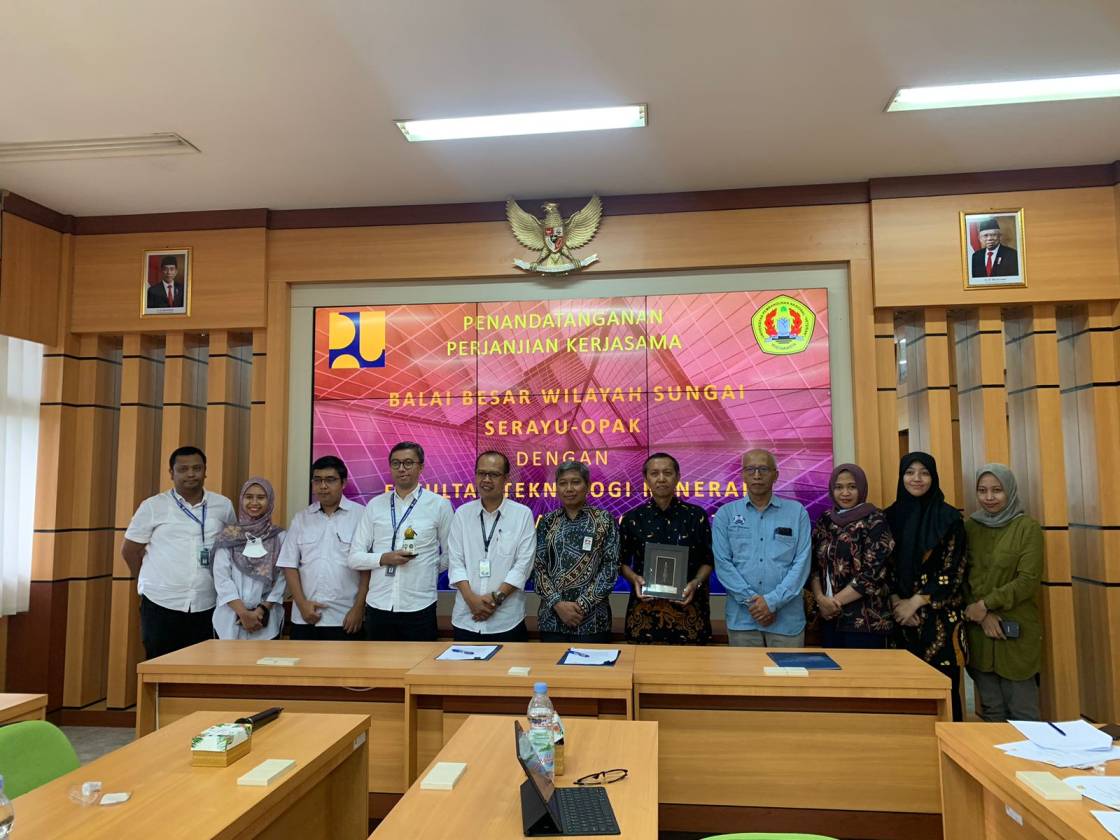 Program Studi Teknik Geomatika